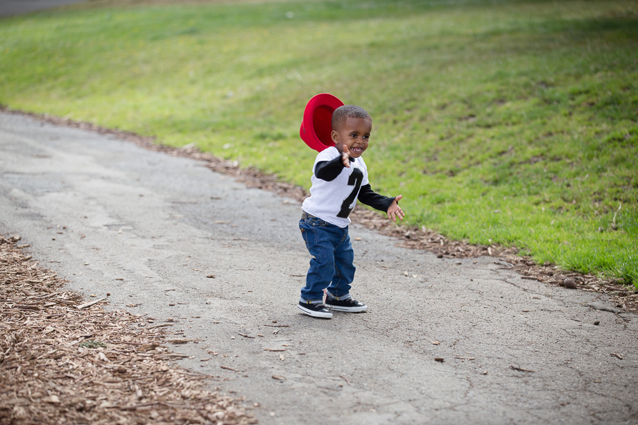 Pharrell hat falling off of Journey