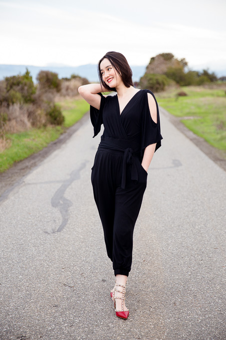 A walking shot on the trail at Shoreline Park