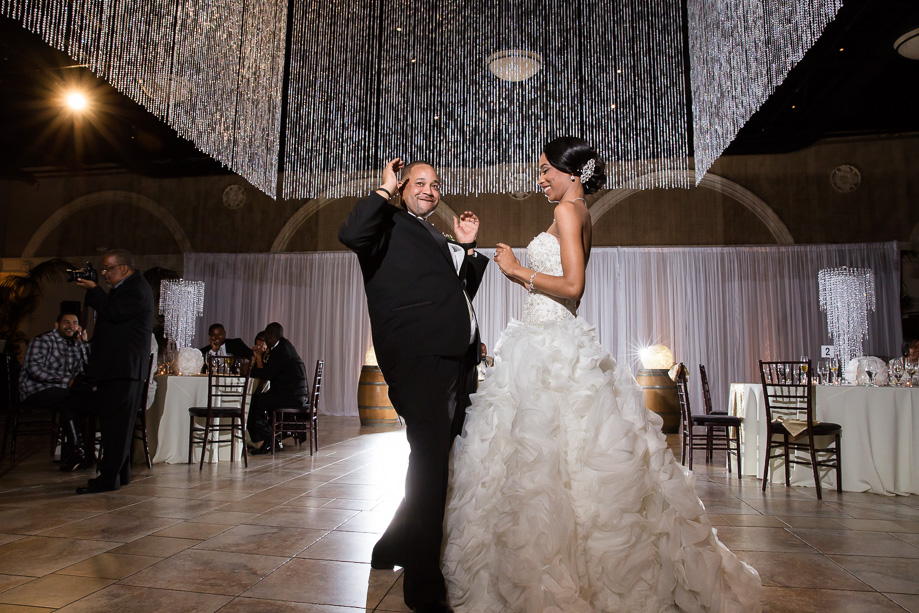 Casa Real wedding - a happy father daughter dance
