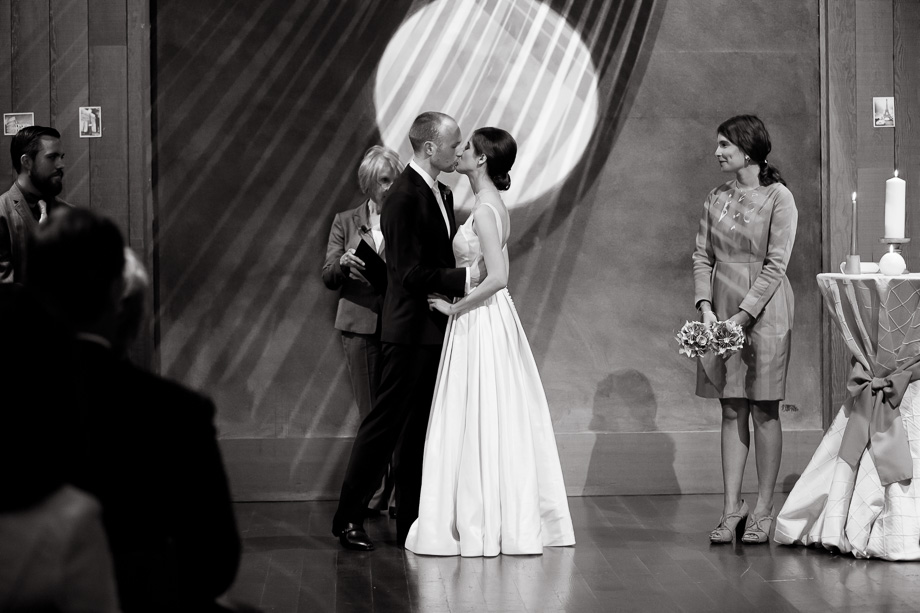 first kiss at a museum wedding