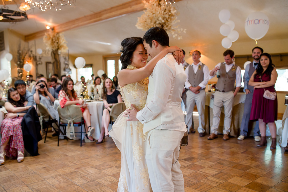 a romantic first dance as husband and wife at Union Hill Inn