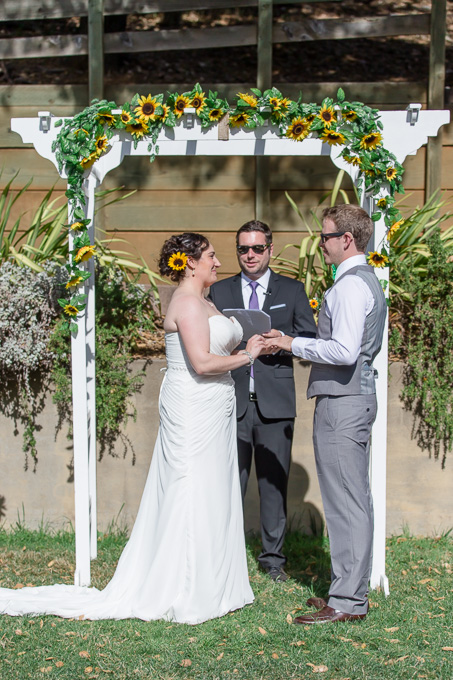 exchanging wedding rings