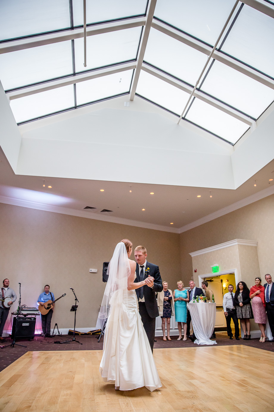 newlyweds first dance