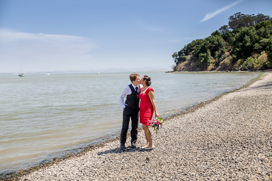 couple portrait at the beach