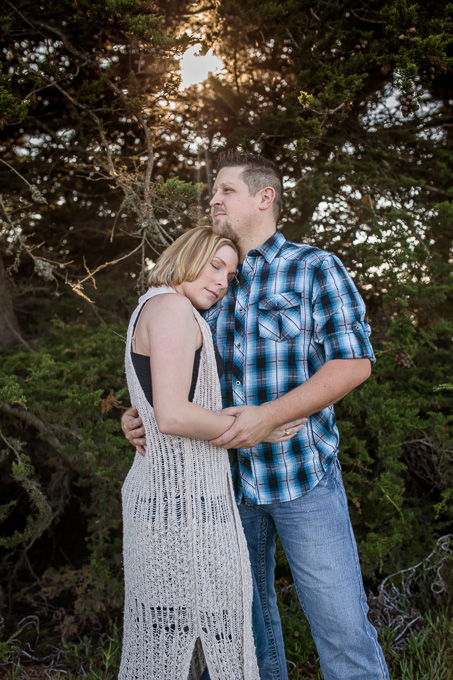 romantic san francisco engagement photo - beautiful sunlight shining through the tree branches