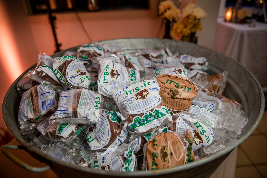 san francisco based its-it ice-cream sandwiches instead of a wedding cake