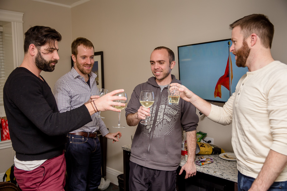guys cheering with the groom before the ceremony