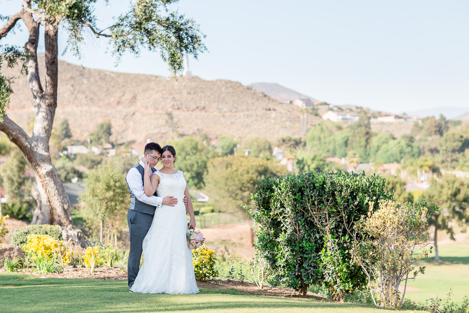 Indian Hill Golf Course wedding portrait