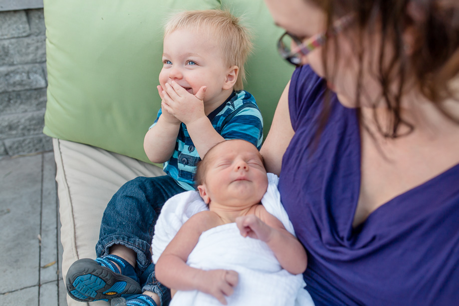 candid family photo pacifica lifestyle photographer