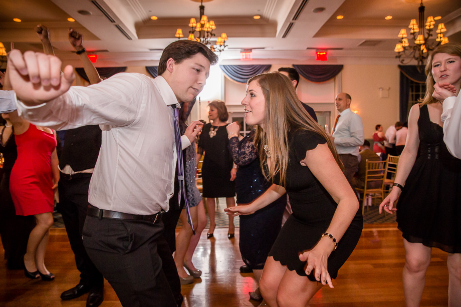guests dancing at Dyker Golf Club reception hall