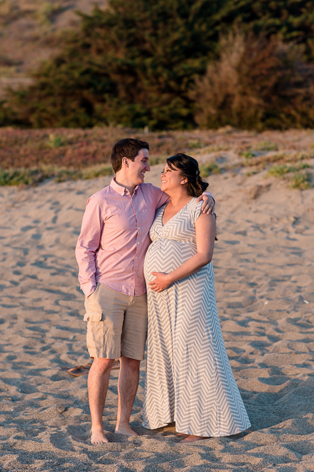 sunset maternity photo session