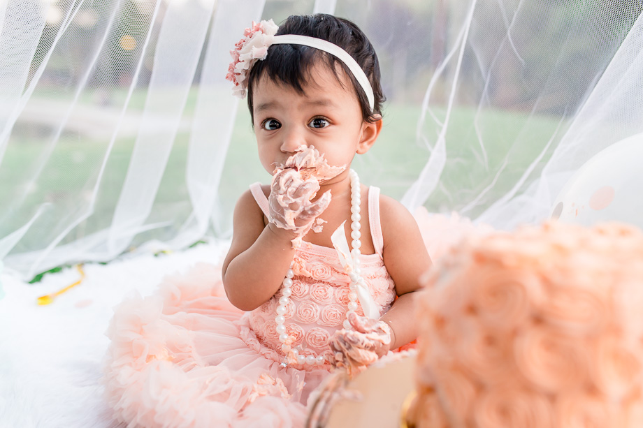 San Francisco cute baby outdoor cake smash portrait