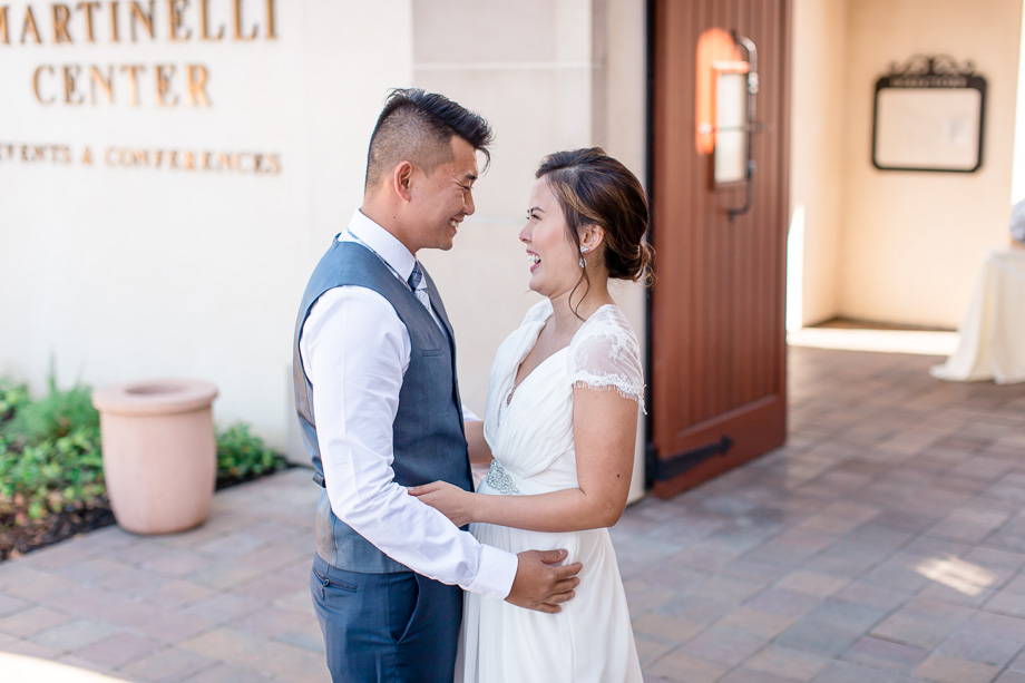super cute wedding first look moment