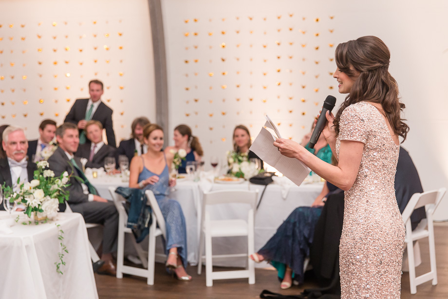 maid of honor gaving a wonderful speech