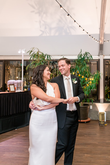 bride and groom cute first dance