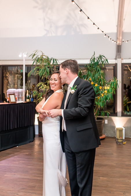 newlyweds first dance