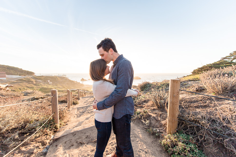 San Francisco hiking trail engagement photo facing the ocean