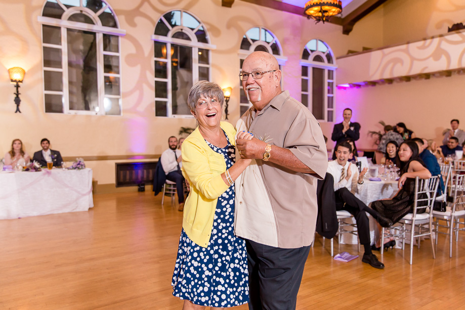 special couple dance at the wedding reception