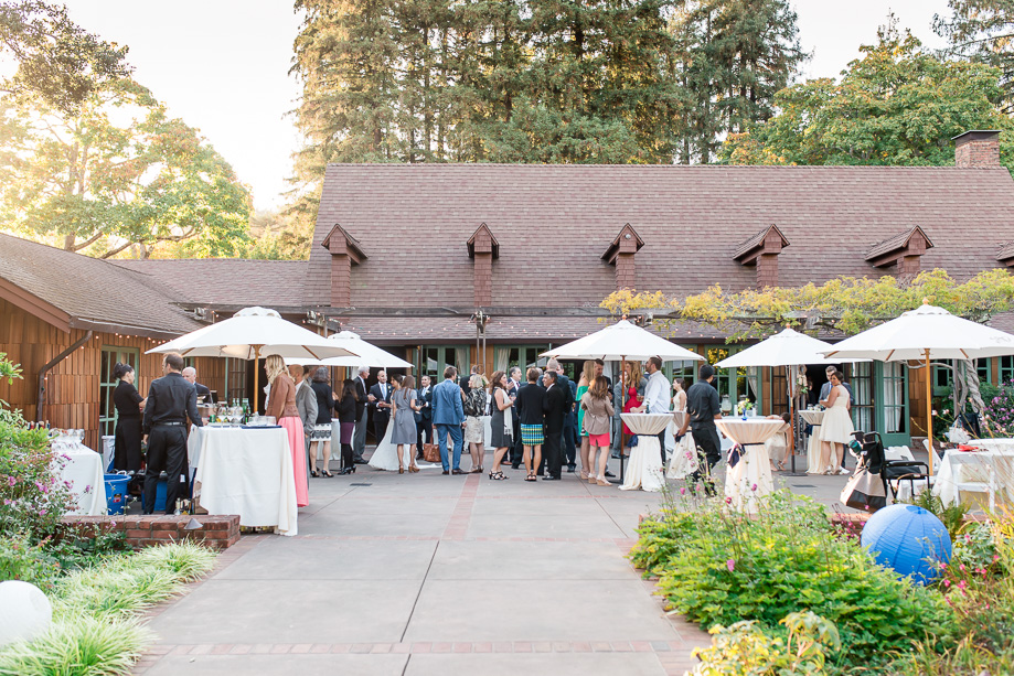 Milly Valley wedding cocktail hour filled with beautiful gloden sunlight